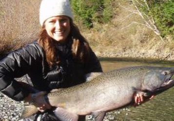 fall-salmon-fishing-southern-oregon
